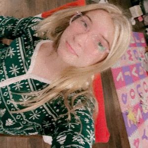 Meet your Posher, Edyne